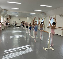 バレエレッスン